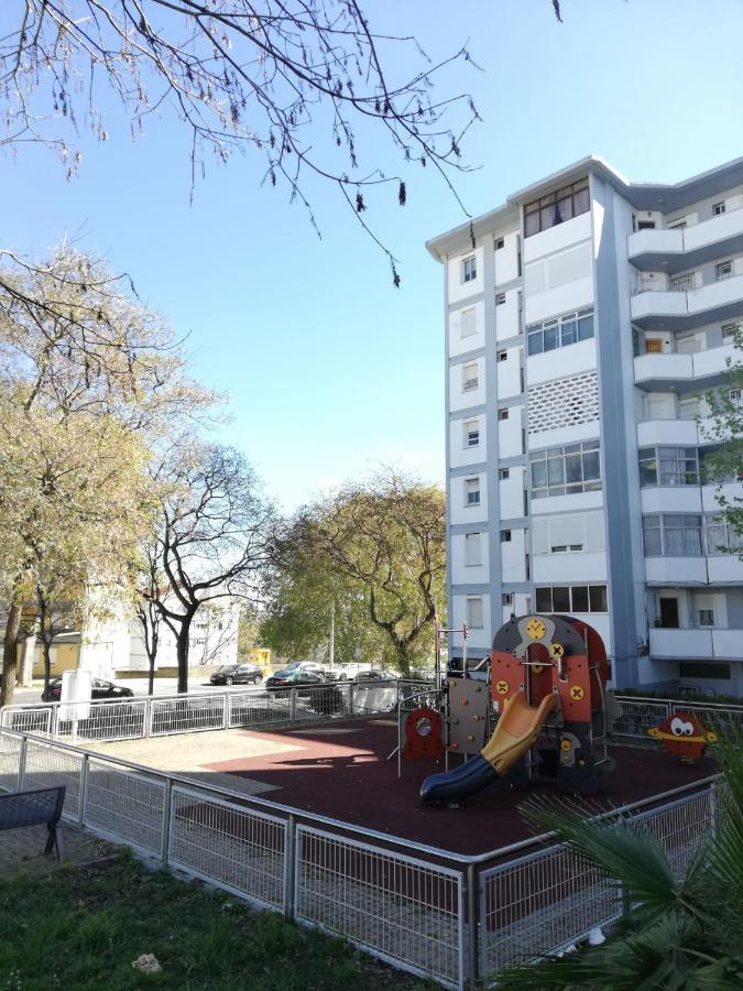 Apartament Vistas Sobre O Rio Tejo Lizbona Zewnętrze zdjęcie